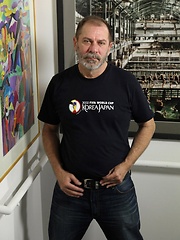 Chubby daddy Rick Wade jacking off