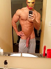 Amateur gay bears shake the big stuffs