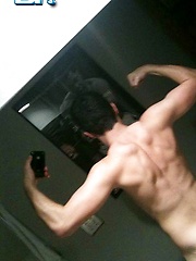 Hot euroboys pose naked on private pics