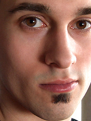 Vinnie Mark loves to stroke before cameras