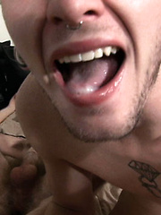 KYLE AND SETH - CUM EATING BOYFRIENDS