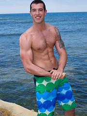 Handsome muscle guy Frank